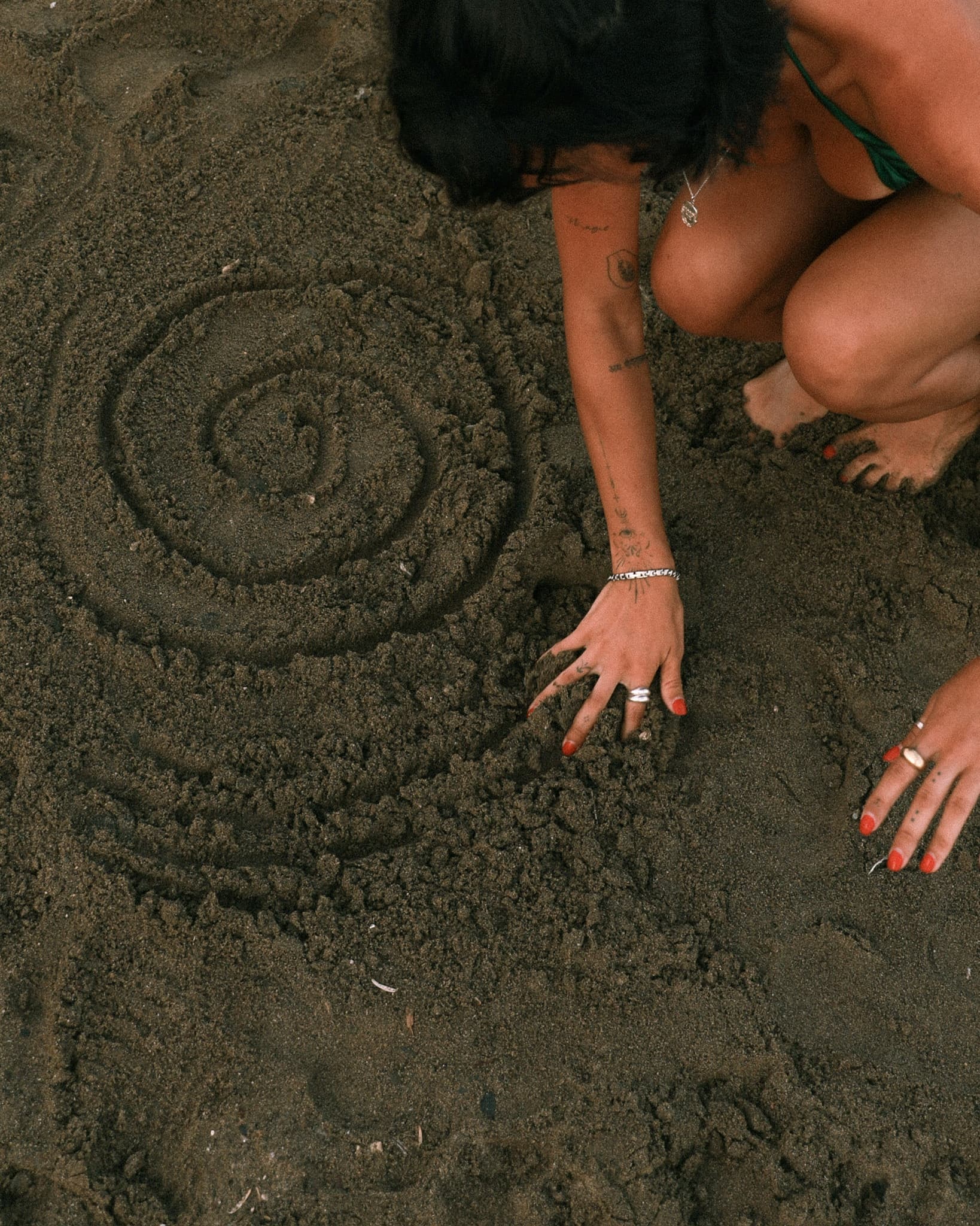 Meditative sand patterns